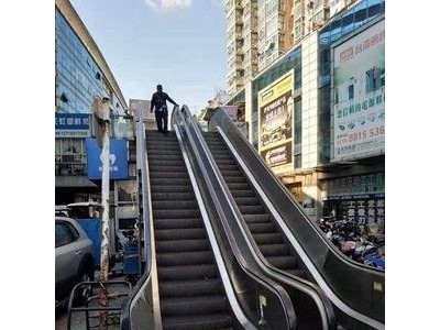 上海廢舊自動扶梯回收廢舊橋式雙梁行車回收干式電力變壓器回收